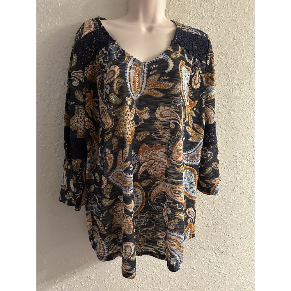 New 18/20 Avenue Multi Navy Designed Flare Sleeve Top #316*9